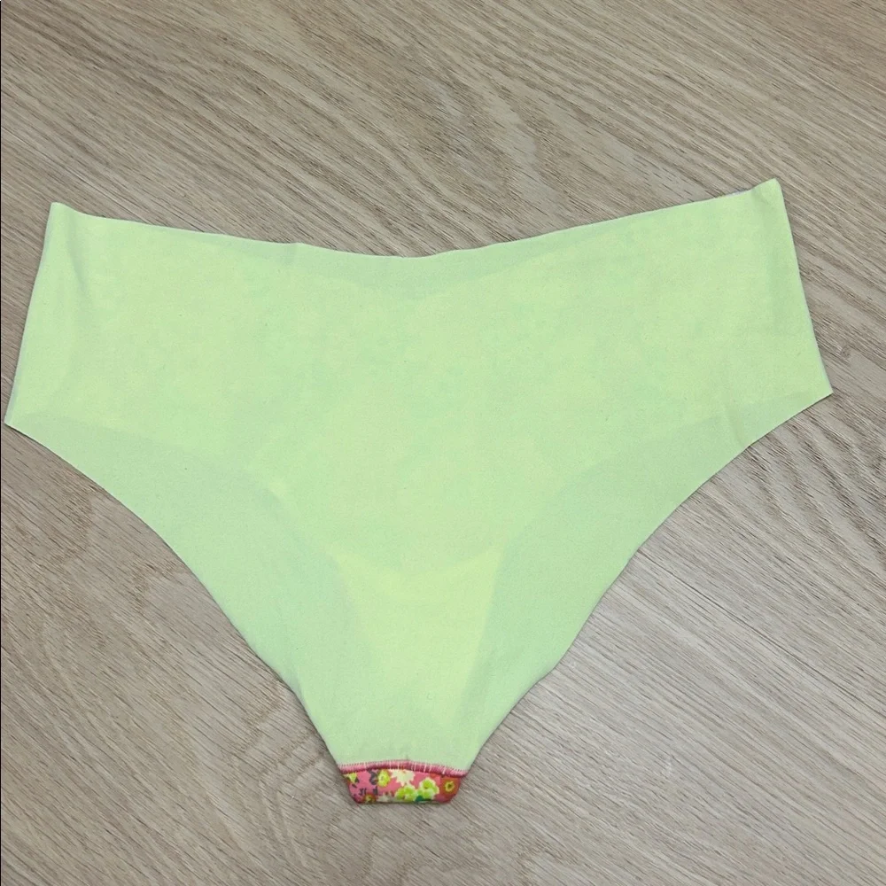 Aerie Floral Cheeky No Show Panty M